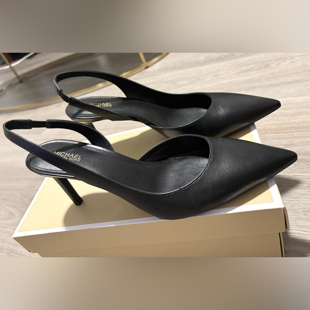 Michael Kors Chelsea Slingback Leather Pumps